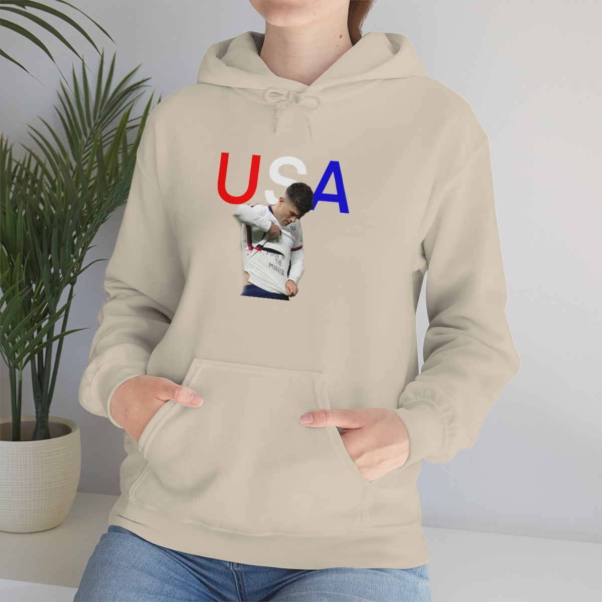 Christian Pulisic USA Soccer Man In The Mirror Sweatshirt - IsGoodBrand